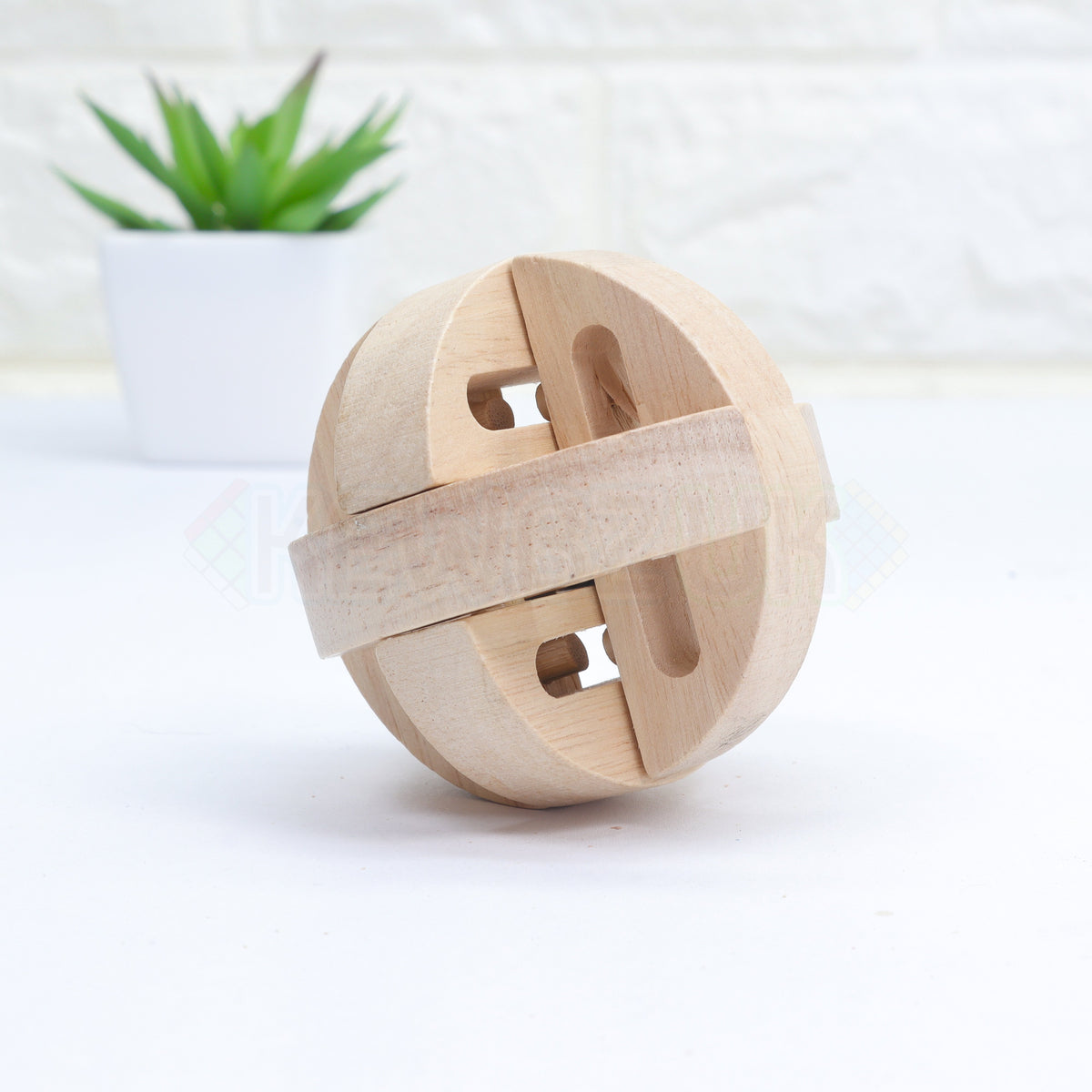 Wooden Kongming - Ball